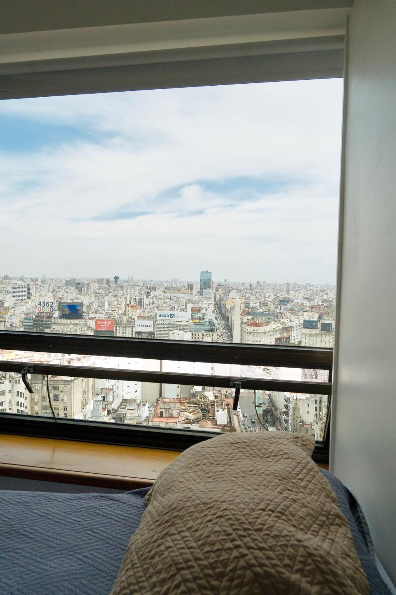 Que Mejor Vista Del Obelisco Piso A La Calle Corrientes بوينس آيرس المظهر الخارجي الصورة
